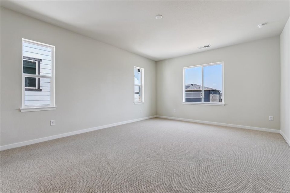 A room with windows.