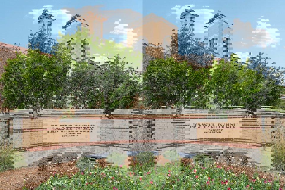 A sign in front of a building.