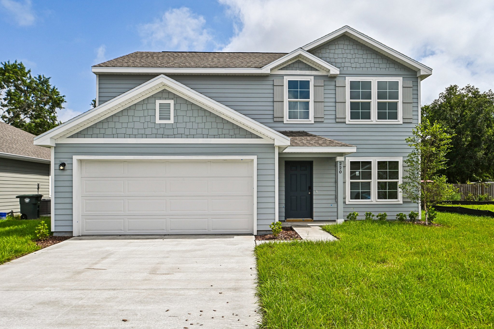 0086 220 Landing Blvd